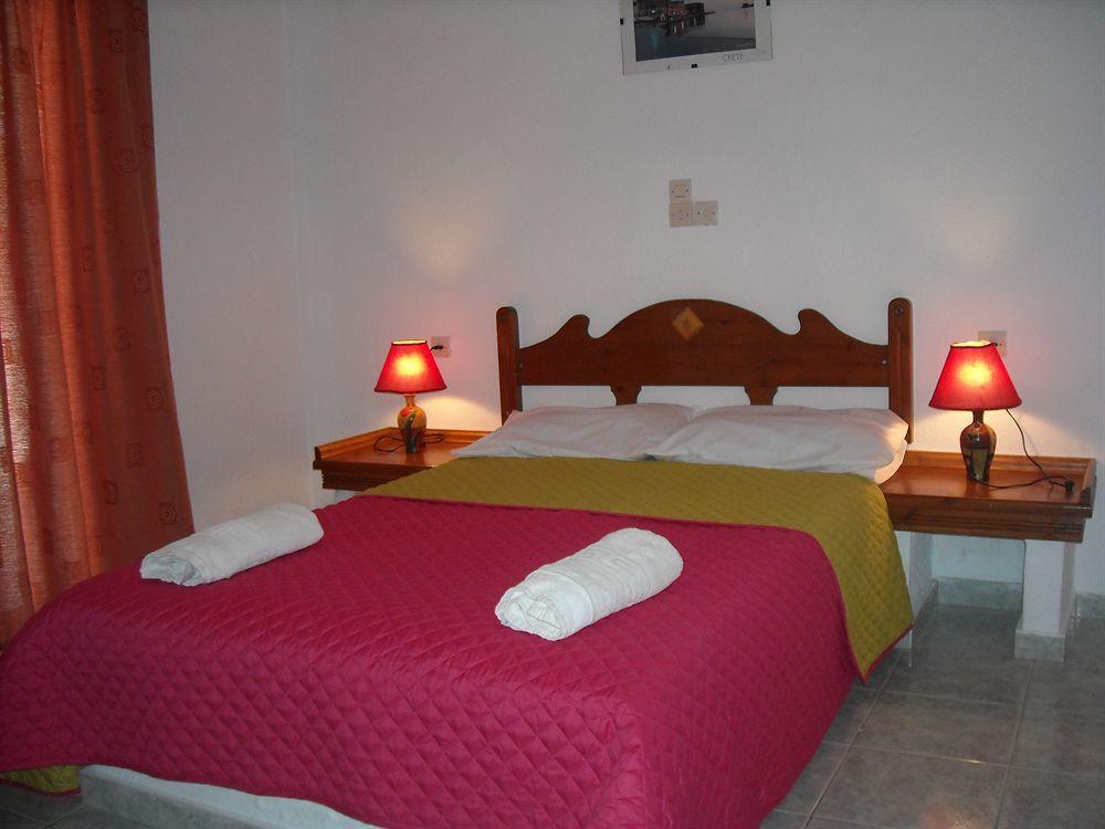 Hotel Petras Beach Сітія Екстер'єр фото