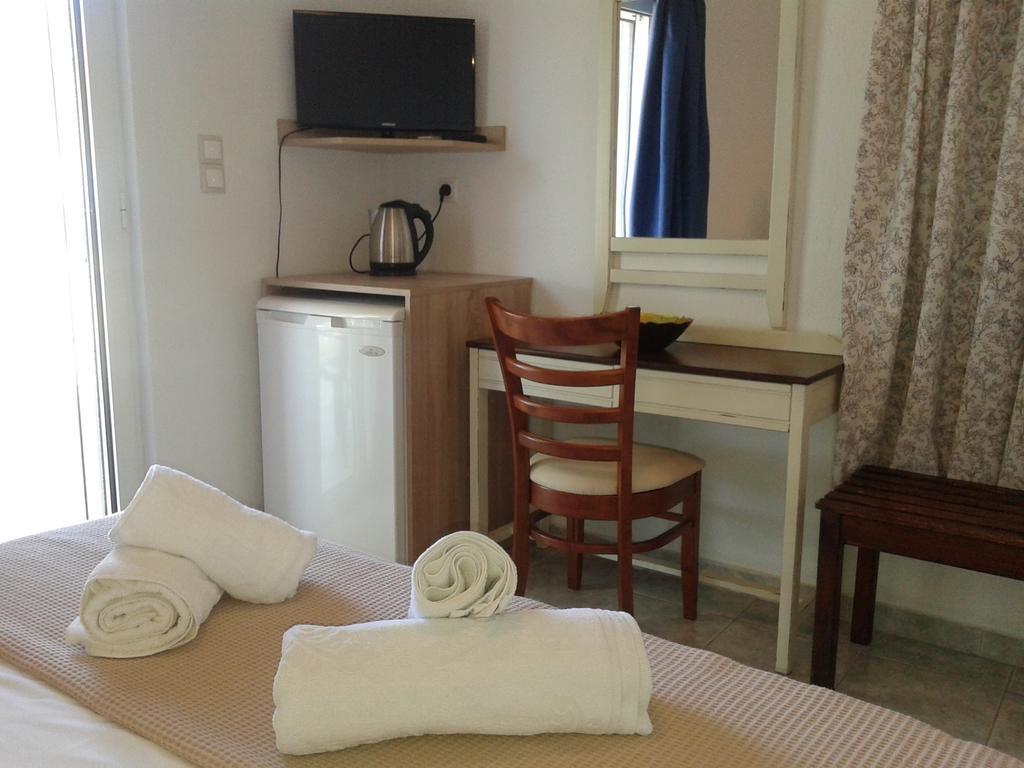 Hotel Petras Beach Сітія Екстер'єр фото